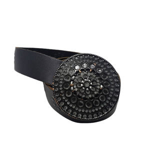 Belt Shak Brown leather belt with circle medallion